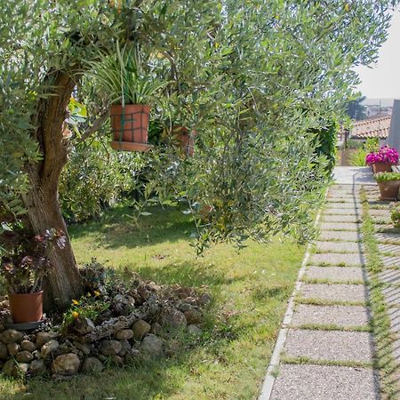 Casa D'Amare - A 600 Mt Dalla Spiaggia Follonica Bagian luar foto